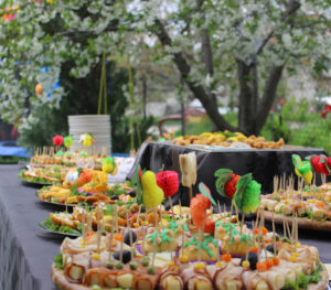 Јавен повик за избор на компанија за услуги